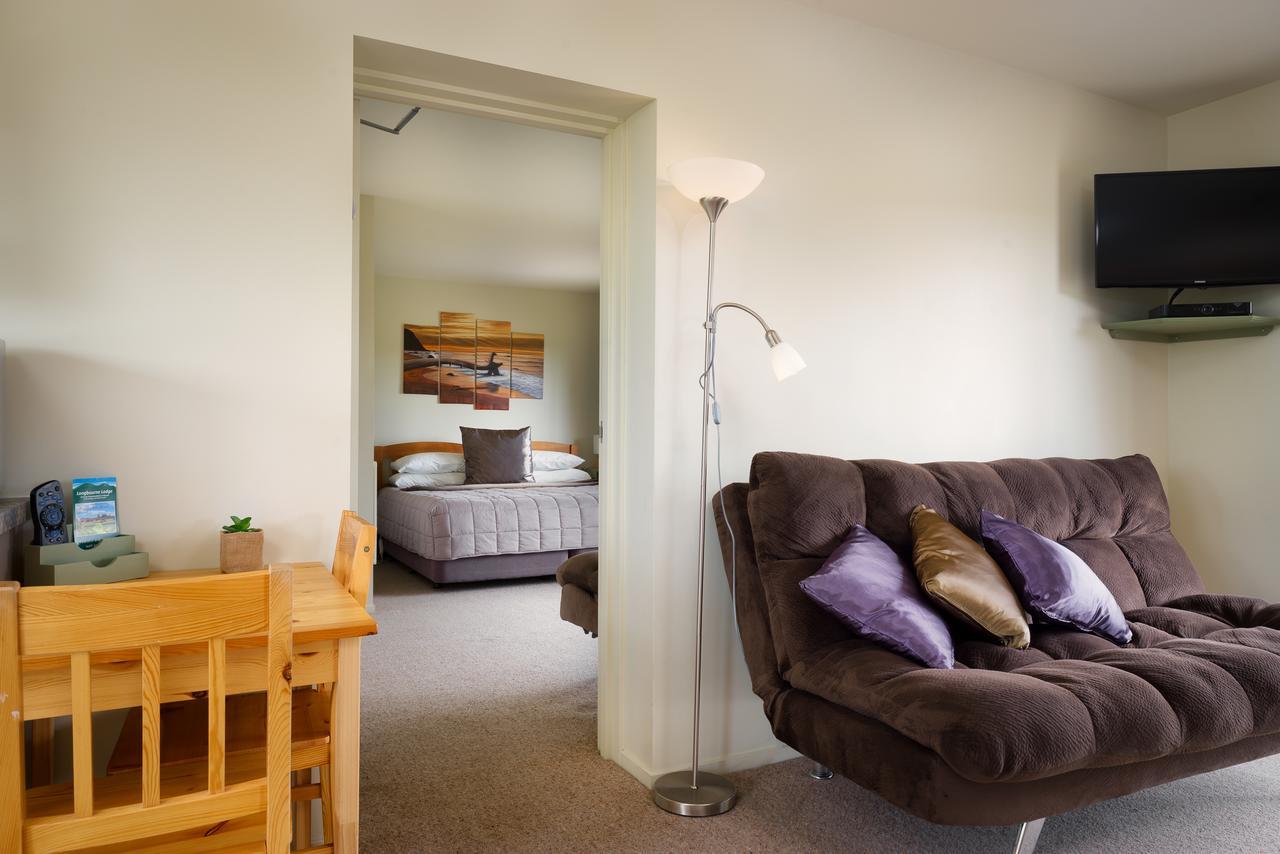 Longbourne Lodge Motel Mosgiel Extérieur photo