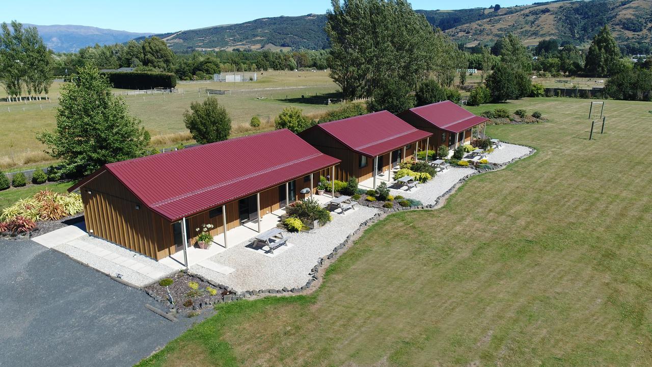 Longbourne Lodge Motel Mosgiel Extérieur photo