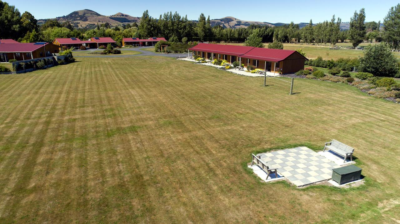 Longbourne Lodge Motel Mosgiel Extérieur photo