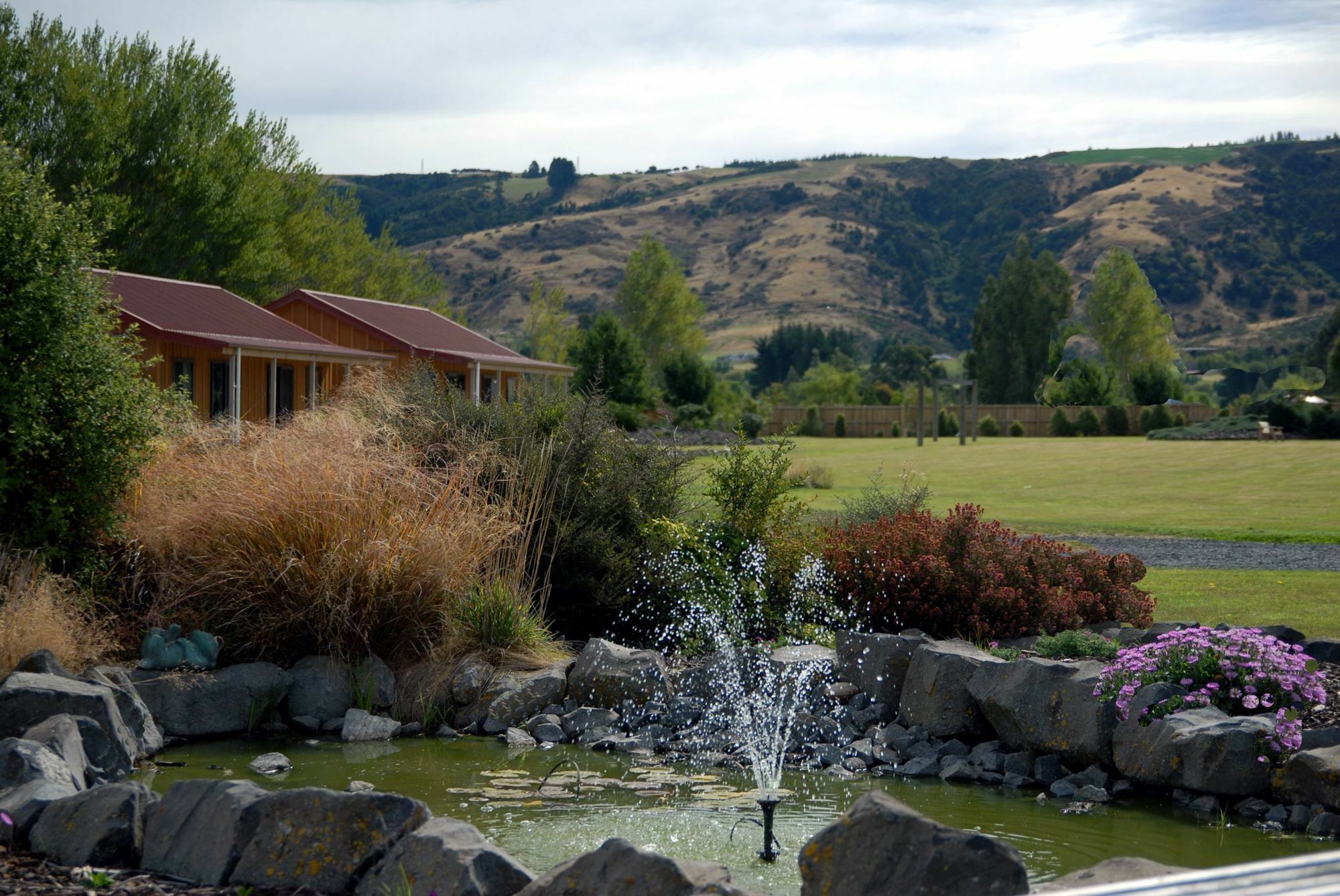 Longbourne Lodge Motel Mosgiel Extérieur photo